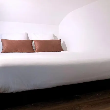 Daire Peppermint - Moderne & Elegant- By Mon Petit Fare